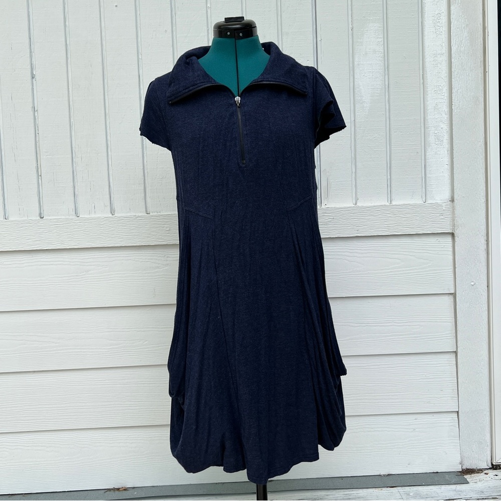 Kensie: Elegant Navy Blue Pullover Zipper Women's Dress. Size Large. - Picture 3 of 11